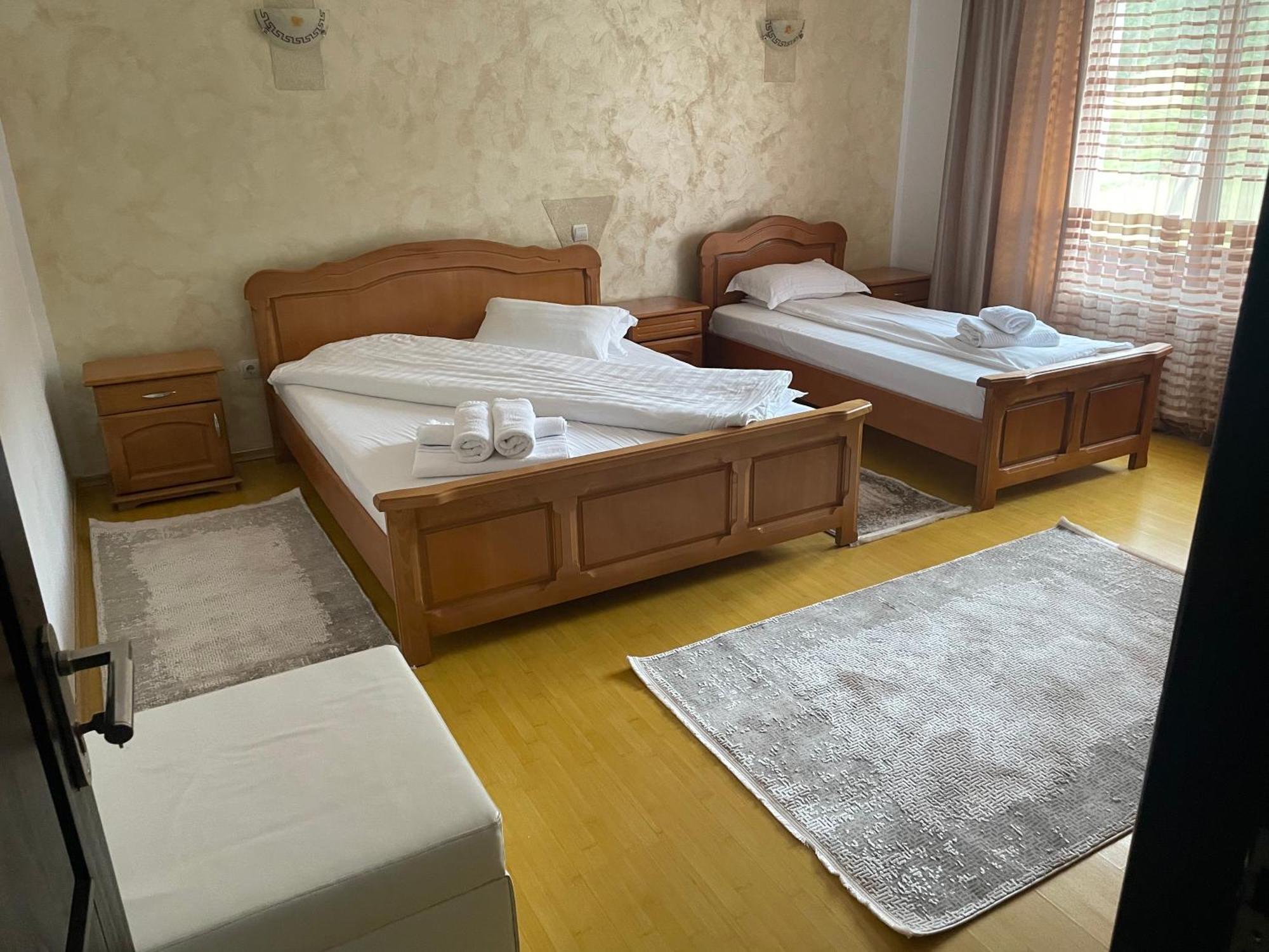 Отель Casa Воронец Экстерьер фото
